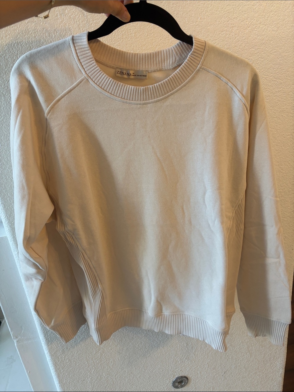 Zenana Outfitters Cream Crewneck Sweatshirt
